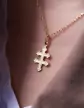 Croix Patriarcale de Lorraine en Or Satinée Personnalisable – Petit Modèle