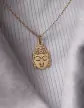 Pendentif Tête de Bouddha Ajourée en Or