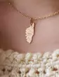 Pendentif Carte Corse en Or Personnalisable – Grand Modèle