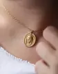 Médaille ovale Vierge Marie auréolée