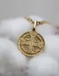 Grande médaille Croix de Saint Benoît en or personnalisable