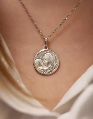 Médaille Vierge à l’Enfant en Argent Personnalisable