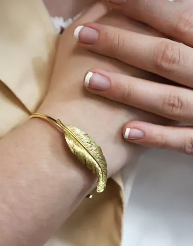 Bracelet Jonc Plume en Or 18K