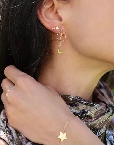 Boucles d'Oreilles Asymétriques Etoile et Lune en Or