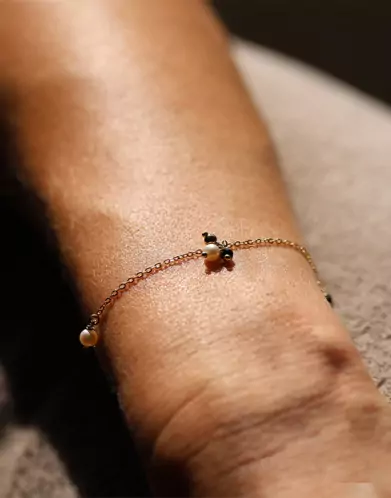 Bracelet Or jaune 18K Perle et Onyx