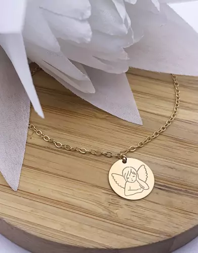 Bracelet Breloque Médaille Ange en Or