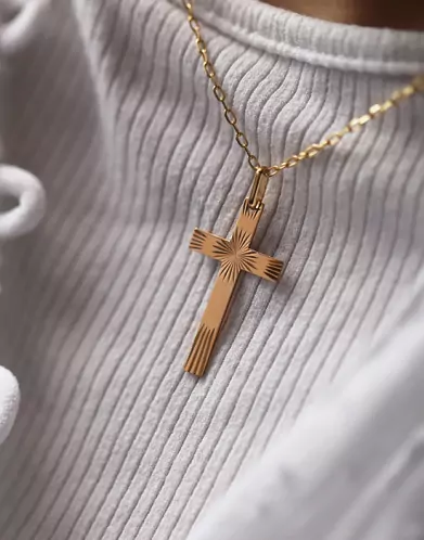 Croix Étoilée en Or Personnalisable