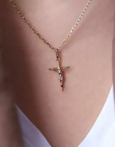 Croix Latine et Christ Bicolore en Or