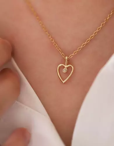 Pendentif Coeur ajouré en Or avec Diamant