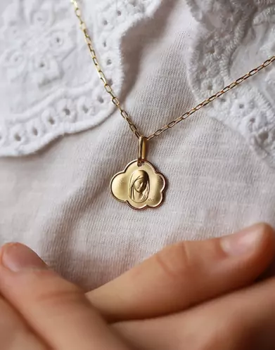 Médaille nuage Vierge