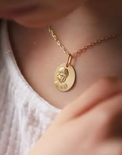 Médaille Ovale Enfant Chérubin
