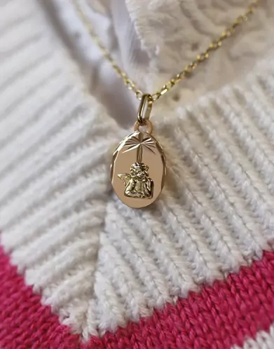 Médaille Ange Penseur Étoilée en Or Personnalisable