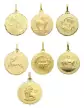 Médaille Zodiaque Soleillée Contour Diamanté en Or Personnalisable